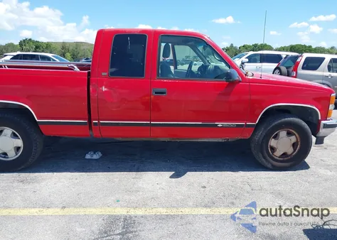 1997 Chevrolet K1500 Fleetside z USA, uszkodzony, nr VIN 2GCEK19R2V1256014
